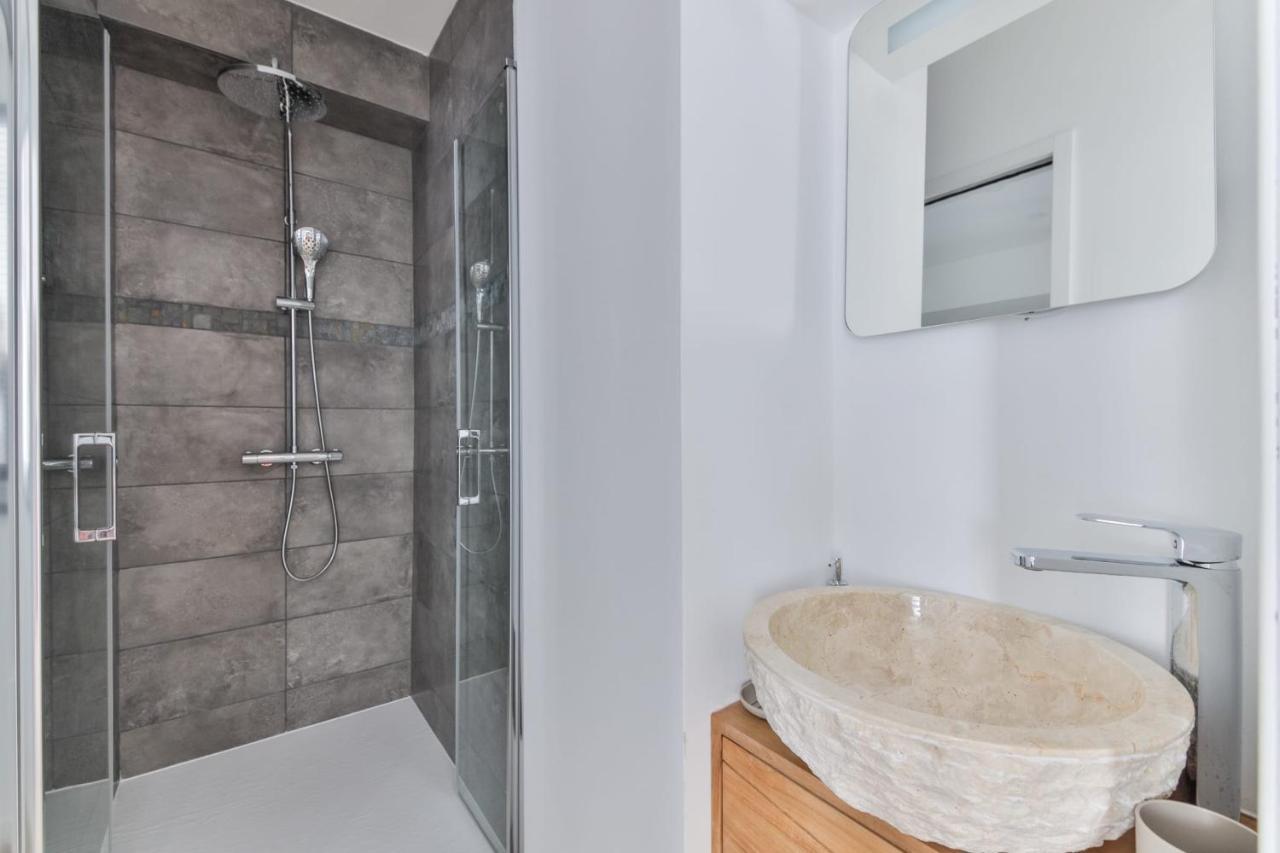 Beautiful Flat Next To Saint Lazare Opera Apartamento Paris Exterior foto