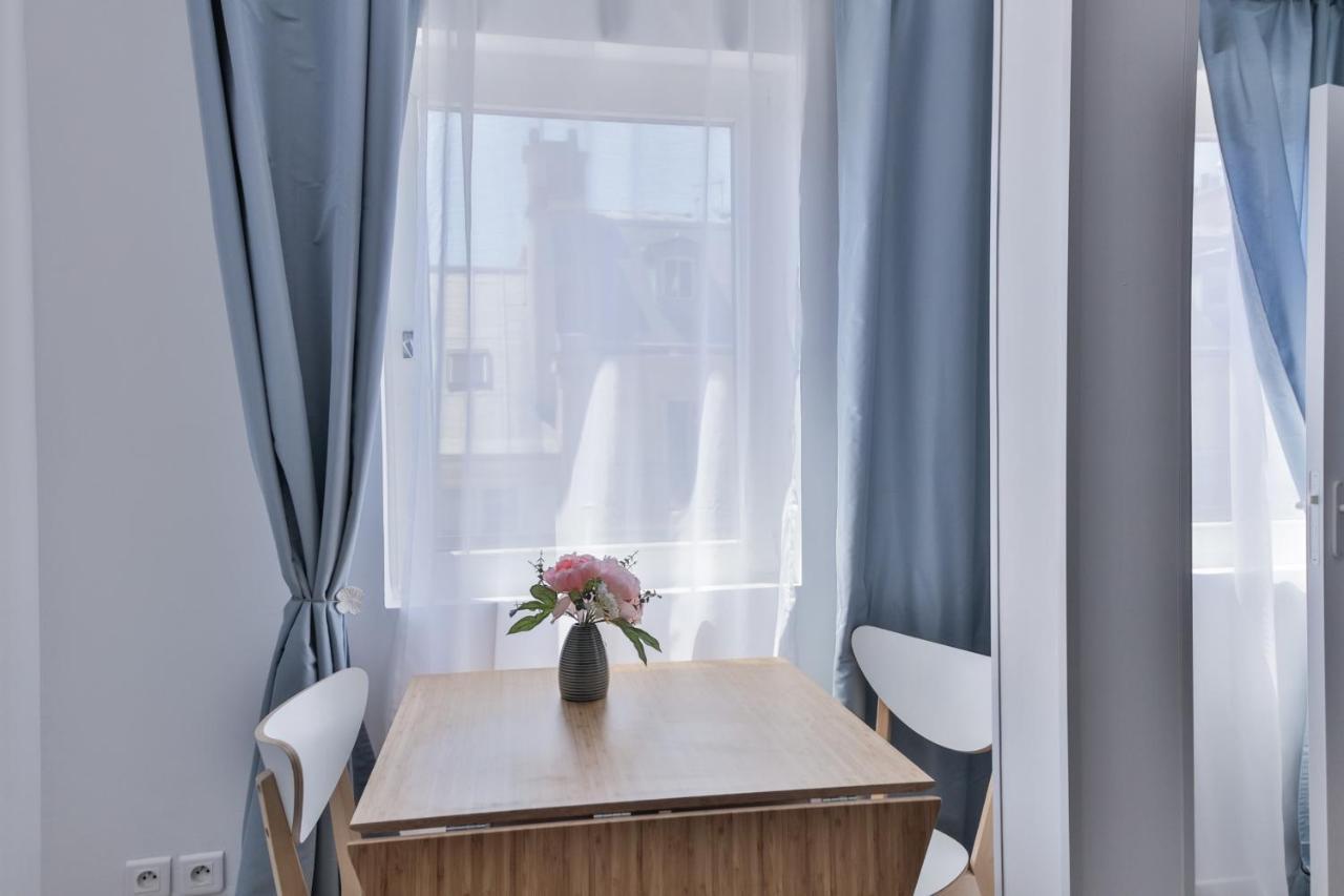 Beautiful Flat Next To Saint Lazare Opera Apartamento Paris Exterior foto